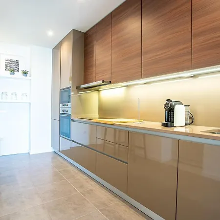 Apartament T3 Aleluia